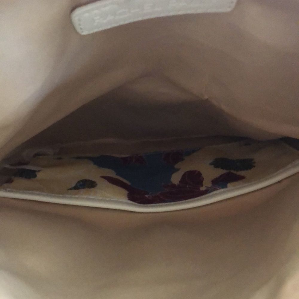 NWT Rachel Pally Floral and cream canvas clutch. - Picture 5 of 7